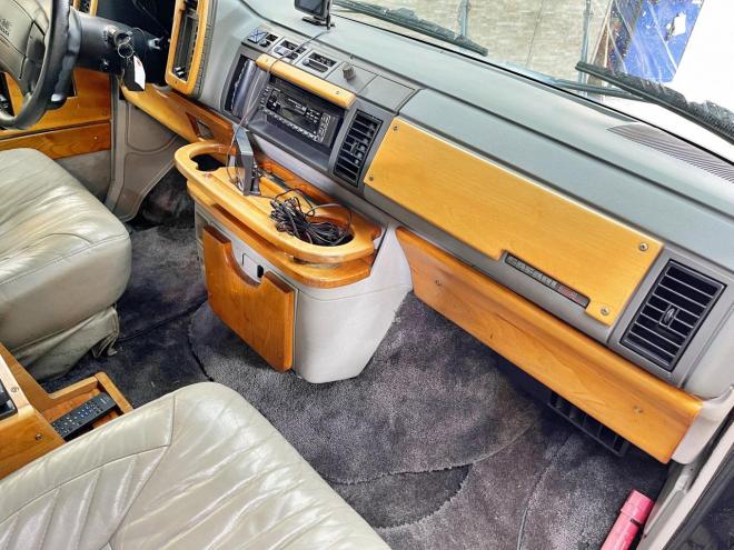 GMCサファリ4WD 5年保証 寒冷地仕様 禁煙 車検整備2年付 修復歴無