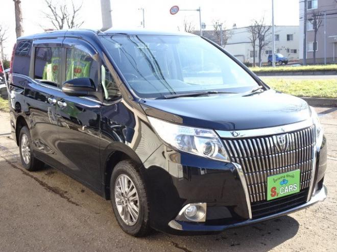 エスクァイア2.0 Gi 4WD　本州車　保証1年/走行距離無制限　4WD　両側パワースライドドア　オートマチックハイビーム　社外9インチナビ　地デジ　バックカメラ　黒本革シート　シートヒーター　LEDヘッドライト　ETC　クルーズコントロール 2000