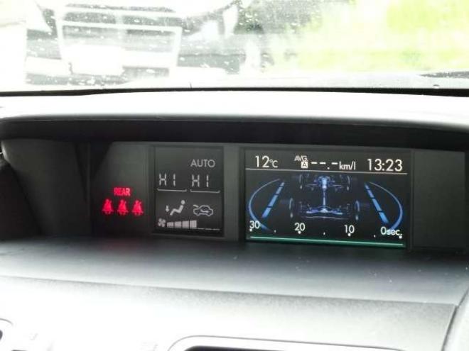 フォレスター2.0 S リミテッド 4WD　アイサイト　本州車　保証1年/走行距離無制　4WD ナビ　地デジ　Bluetooth接続　バックカメラ　ハーフレザーパワーシート　シートヒーター　純正18インチアルミ　クルーズコントロール　USBコンセント　ETC 2000