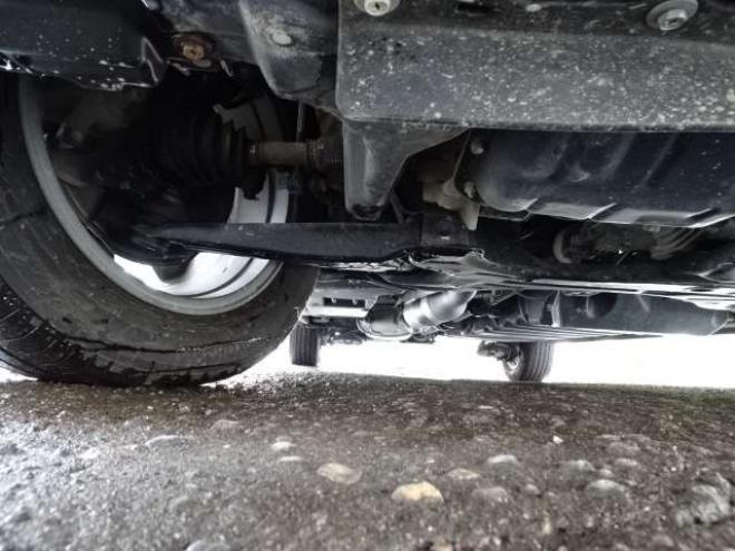 ノア2.0 Si 4WD　本州車　保証1年/走行距離無制限　4WD　後期　セーフティセンス　両側パワースライドドア　純正9インチワイドナビ　　地デジ　バックカメラ　ALPINE12インチフリップダウンモニター　LEDヘッドライト 2000