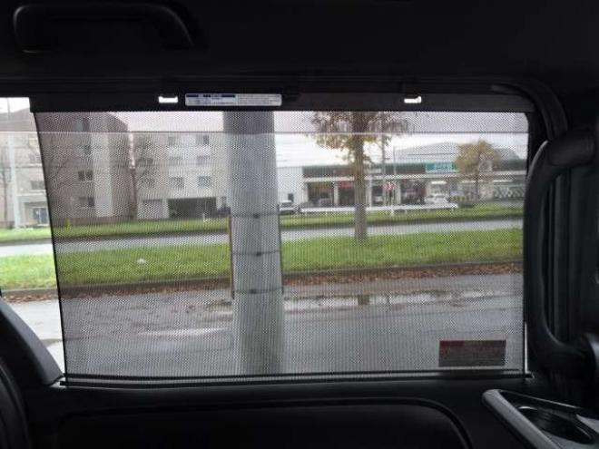 ノア2.0 Si 4WD　本州車　保証1年/走行距離無制限　4WD　後期　セーフティセンス　両側パワースライドドア　純正9インチワイドナビ　　地デジ　バックカメラ　ALPINE12インチフリップダウンモニター　LEDヘッドライト 2000