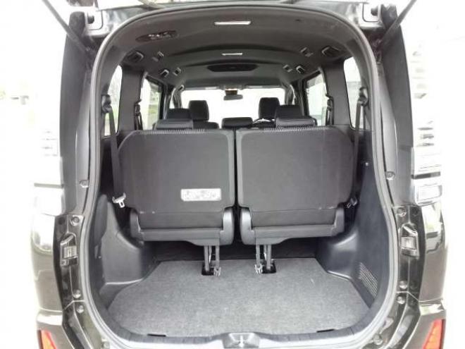 ヴォクシー2.0 ZS 4WD　後期　本州車　保証1年/走行距離無制限　4WD　8人乗　両側パワースライドドア　地デジ　バックカメラ　LEDヘッドライト　16AW　ビルトインETC 2000