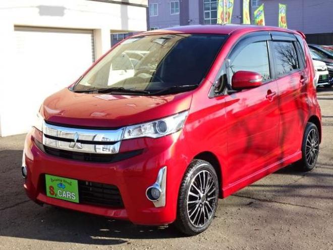 eKカスタムT セーフティパッケージ 4WD　保証1年/走行距離無制限　4WD　衝突軽減ブレーキシステム　純正ナビ　地デジ　バックカメラ　社外エンジンスターター　シートヒーター　社外15インチアルミ　純正HID　ウインカーミラー　横滑り防止　寒冷地仕様 660