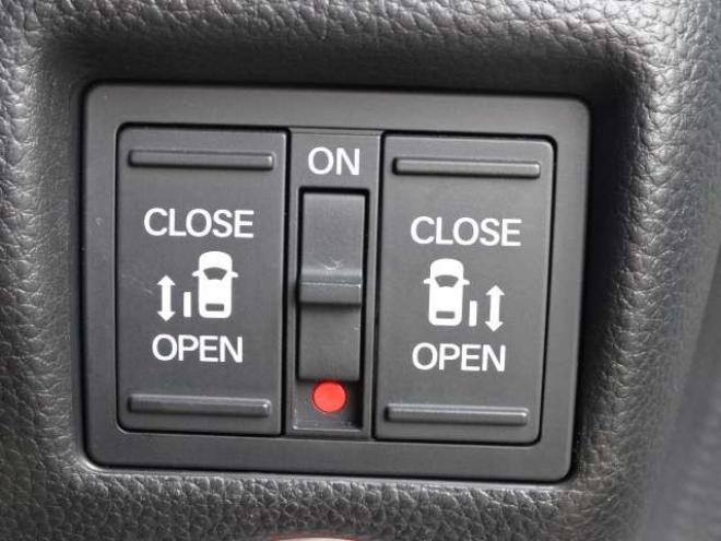 N-BOXカスタム 660 G L ターボ ホンダセンシング 4WD　本州車　保証1年/走行距離無制限　4WD 両側パワスラ バックカメラ ETC　プッシュスタート　ブレーキサポート 660