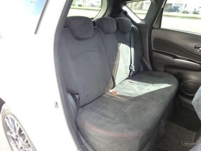 ノート1.2 e-POWER NISMO　本州車　ハイブリットシステム保証2年付　ワンオーナー　社外ナビ　Bluetooth接続　 エマージェンシーブレーキサポート　車線逸脱警報　NISMO純正アルミ　純正LEDヘッドライト　インテリキー　プッシュスタート　ETC 2WD 1200