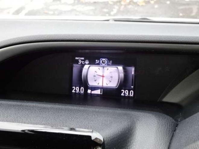 ヴォクシー2.0 ZS 煌II 4WD　本州車　保証1年/走行距離無制限　4WD　後期型　トヨタセーフティセンス　両側パワースライドドア　純正ナビ　地デジ　バックカメラ　LEDヘッドライト　ビルトインETC　クルーズコントロール 2000