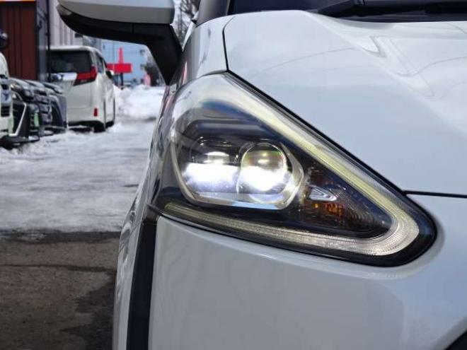 シエンタ1.5 G 4WD　本州車　保証1年/走行距離無制限　4WD　トヨタセーフティセンス　両側パワースライドドア　純正ナビ　地デジ　バックカメラ　純正エンジンスターター　シートヒーター　スマートキー　プッシュスタート　LEDヘッド 1500