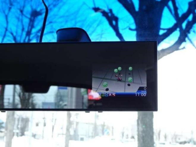 フリード1.5 G ジャストセレクション 4WD　本州車　4WD　パワースライドドア　純正HDDインターナビ　バックカメラ　TV　ビルトインETC　コンフォートパッケージ　HID　ミラーヒーター　デアイサー　車検新規2年 1500