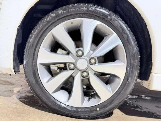 eKカスタムT eアシスト 4WD　下廻防錆4WDエンスタBカメ 660