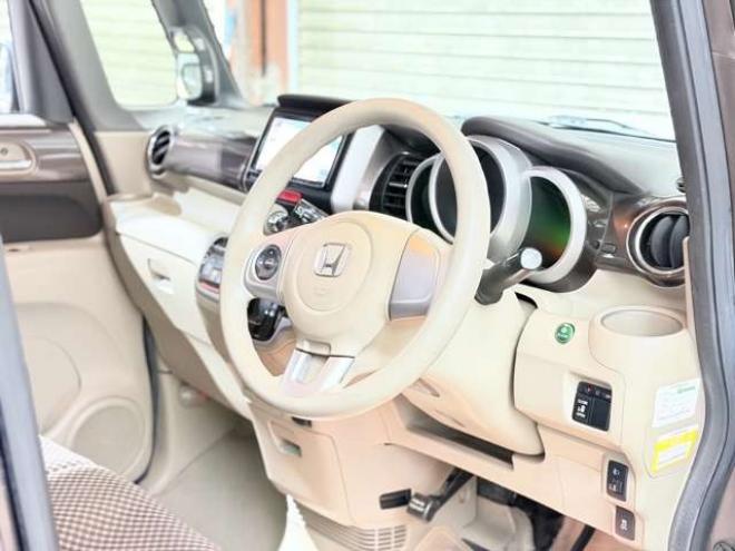 N-BOX+G Lパッケージ 4WD　防錆塗装4WDTVナビBカメ 660