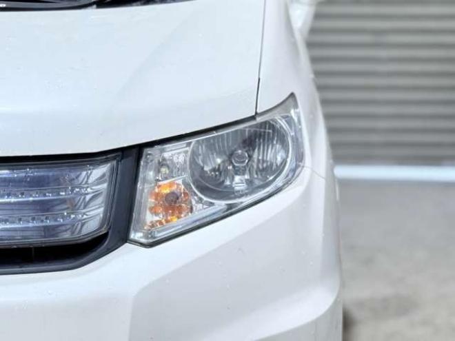 フリードスパイクハイブリッド1.5 ジャストセレクション　下廻防錆TVナビBカメETC 2WD 1500