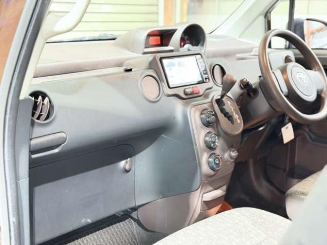 ポルテ1.5 X 4WD　防錆塗装4WDキーレスTVナビBカメエンスタ夏冬タイヤ 1500