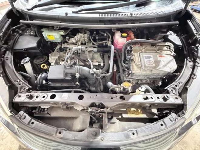 アクア1.5 G　防錆塗装TVナビBカメ 2WD 1500