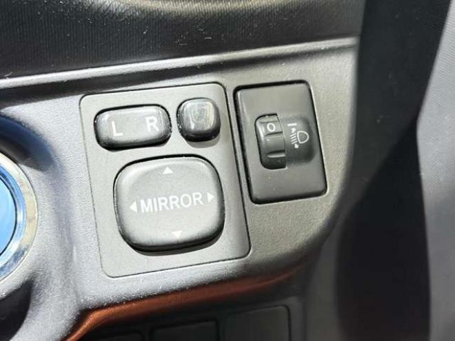 アクア1.5 G　防錆塗装TVナビBカメ 2WD 1500