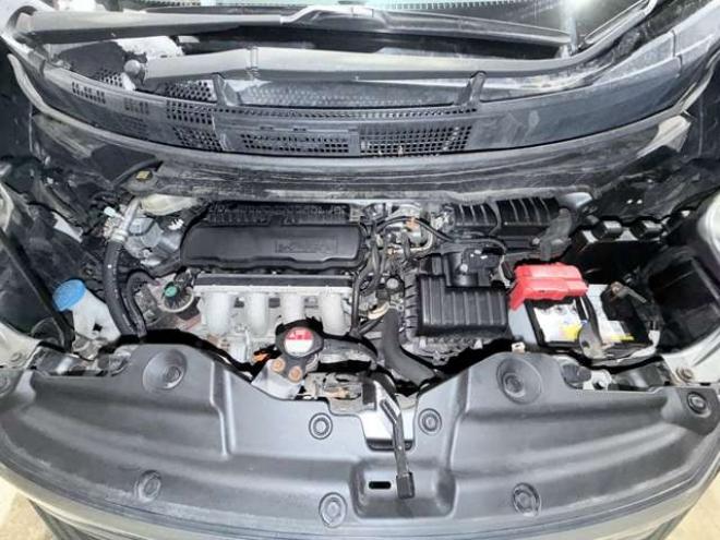 フリードスパイク1.5 G 4WD　防錆塗装4WDTVナビBカメETCエンスタ 1500