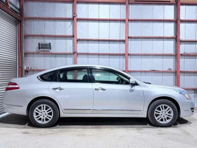 ティアナ2.5 250XE FOUR 4WD　防錆塗装4WDキーレスETC 2500