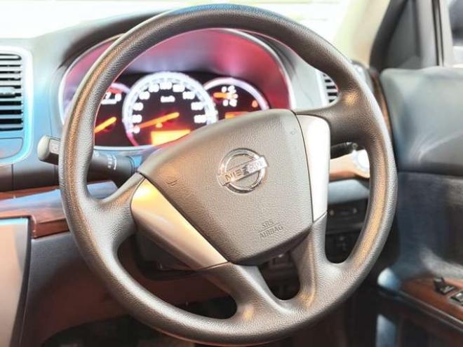 ティアナ2.5 250XE FOUR 4WD　防錆塗装4WDキーレスETC 2500