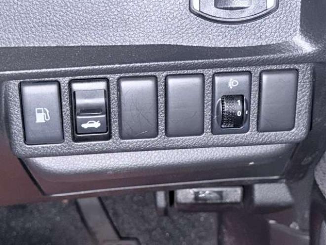 ティアナ2.5 250XE FOUR 4WD　防錆塗装4WDキーレスETC 2500