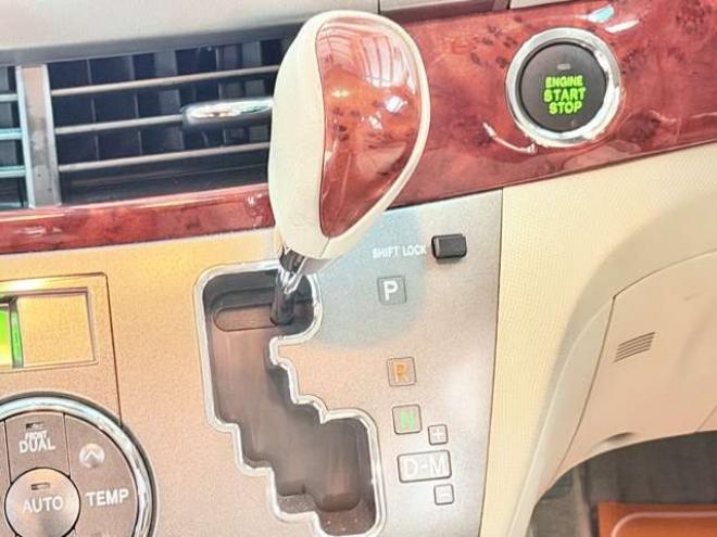 エスティマ2.4 アエラス Gエディション 4WD　防錆塗装4WDTVナビBカメETCエンスタ 2400