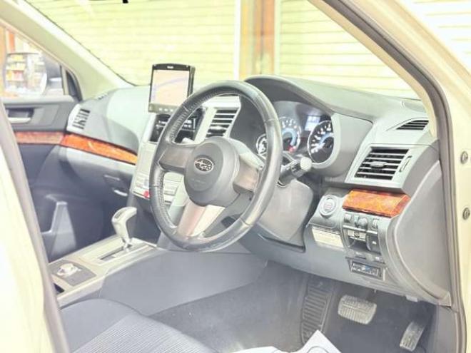 レガシィB4 2.5 i Lパッケージ 4WD　下廻防錆TVナビETC 2500