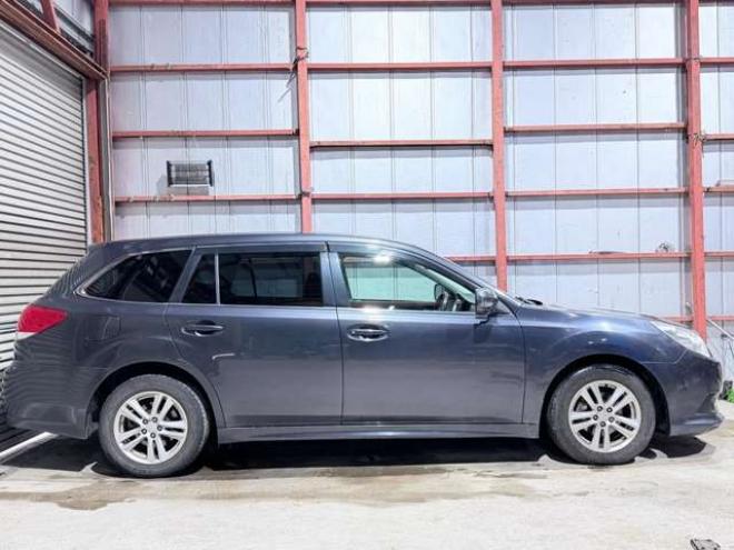 レガシィワゴン2.5 i Sスタイル 4WD　防錆塗装TVナビBカメ 2500