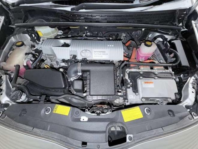 プリウス1.8 S　下廻防錆キーレスCD夏冬タイヤ 2WD 1800