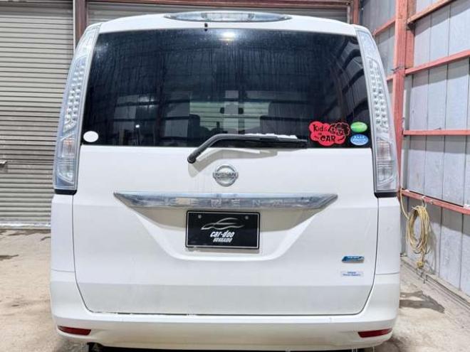 セレナ2.0 20X 4WD　防錆塗装4WDTVナビエンスタ 2000