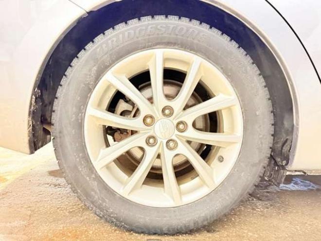 インプレッサスポーツ 2.0 i アイサイト 4WD　防錆塗装4WDTVナビBカメETC 2000