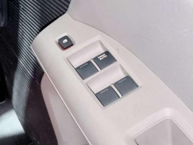 フリード1.5 フレックス エアロ 4WD　防錆塗装4WDキーレス 1500