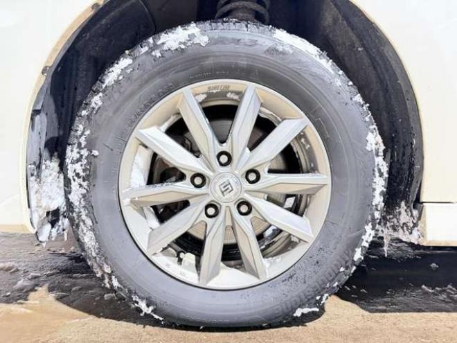 ステップワゴン2.0 スパーダ Z 4WD　防錆塗装4WDTVナビBカメETC後席モニタ夏冬タイヤ 2000