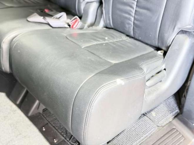 ステップワゴン2.0 スパーダ Z 4WD　防錆塗装4WDTVナビBカメETC後席モニタ夏冬タイヤ 2000