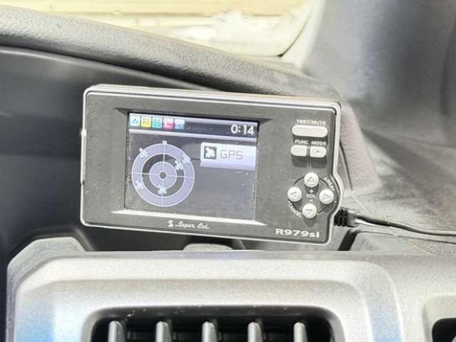 ステップワゴン2.0 スパーダ Z 4WD　防錆塗装4WDTVナビBカメETC後席モニタ夏冬タイヤ 2000