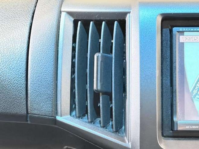 ステップワゴン2.0 スパーダ Z 4WD　防錆塗装4WDTVナビBカメETC後席モニタ夏冬タイヤ 2000