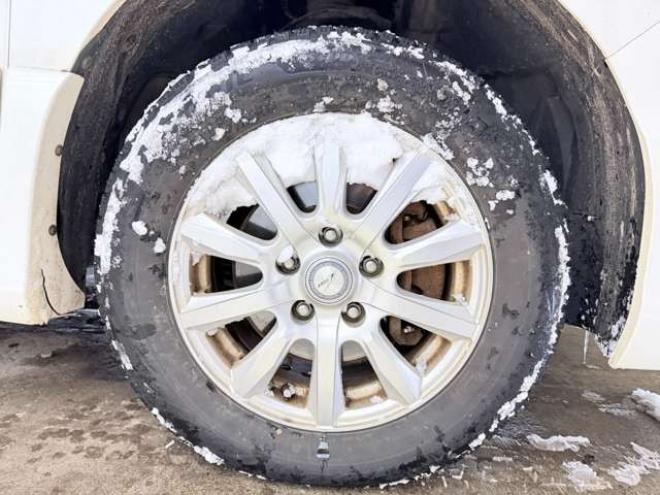 セレナ2.0 ハイウェイスター アドバンストセーフティ パッケージ 4WD　防錆塗装4WDTVナビBカメETC後席モニタ 2000