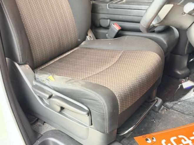 セレナ2.0 ハイウェイスター アドバンストセーフティ パッケージ 4WD　防錆塗装4WDTVナビBカメETC後席モニタ 2000