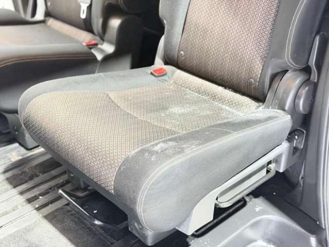 セレナ2.0 ハイウェイスター アドバンストセーフティ パッケージ 4WD　防錆塗装4WDTVナビBカメETC後席モニタ 2000