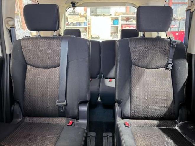 セレナ2.0 ハイウェイスター アドバンストセーフティ パッケージ 4WD　防錆塗装4WDTVナビBカメETC後席モニタ 2000