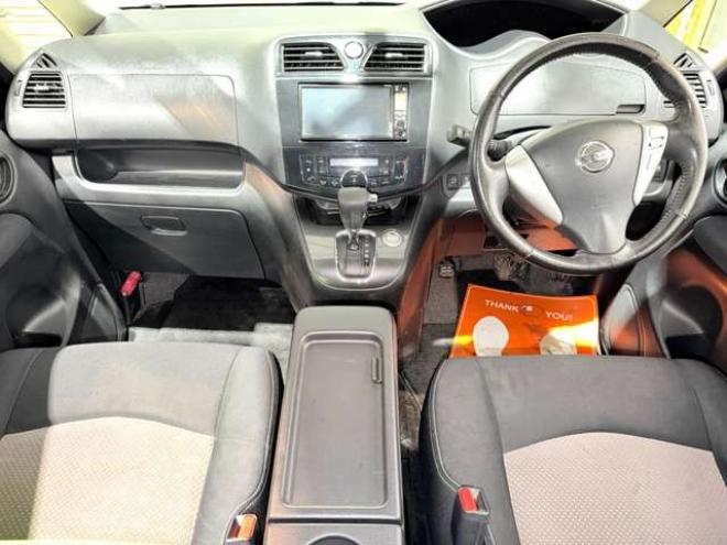 セレナ2.0 ライダー 4WD　防錆塗装4WDTVナビBカメETC 2000