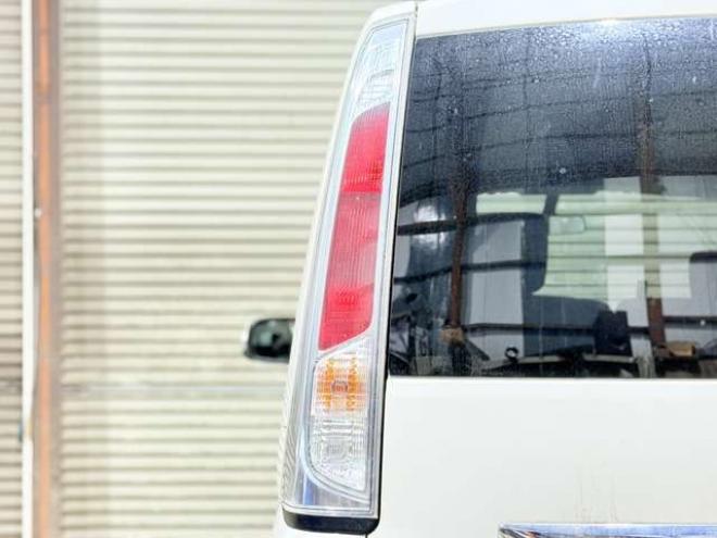 セレナ2.0 ライダー 4WD　防錆塗装4WDTVナビBカメETC 2000