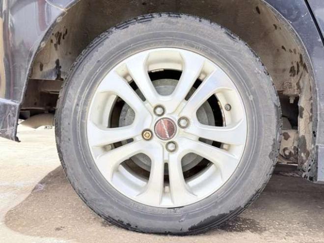 フリード1.5 フレックス エアロ　防錆塗装TVナビBカメ 2WD 1500