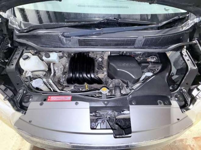 セレナ2.0 20X 4WD　下廻防錆TVナビETCエンスタ 2000