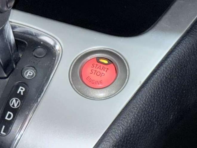 セレナ2.0 20X 4WD　下廻防錆TVナビETCエンスタ 2000