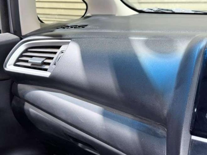 フィット1.3 13G Sパッケージ 4WD　下廻防錆キーレスナビ 1300