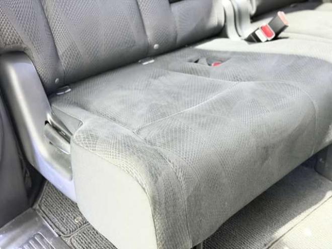 ステップワゴン2.0 スパーダ Z 4WD　防錆塗装4WDTVナビBカメETC後席モニタ 2000