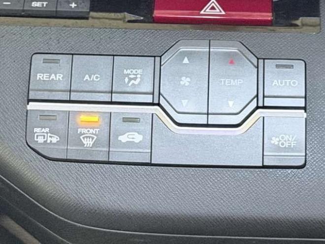 ステップワゴン2.0 スパーダ Z 4WD　防錆塗装4WDTVナビBカメETC後席モニタ 2000