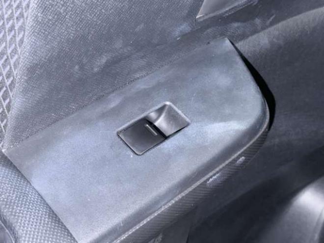 ステップワゴン2.0 スパーダ Z 4WD　防錆塗装4WDTVナビBカメETC後席モニタ 2000