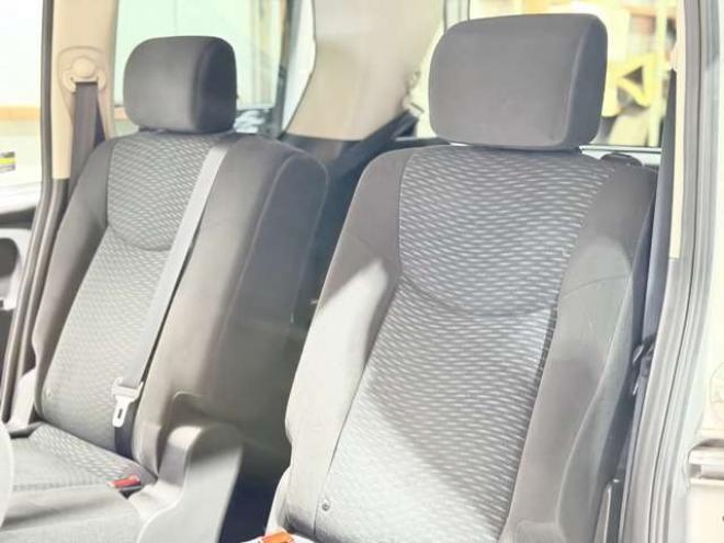 セレナ2.0 20X S-HYBRID　防錆塗装CDエンスタ 2WD 2000