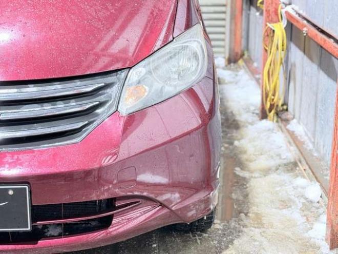 フリード1.5 G Lパッケージ 4WD　防錆塗装4WDキーレスTVエンスタ夏冬タイヤ 1500