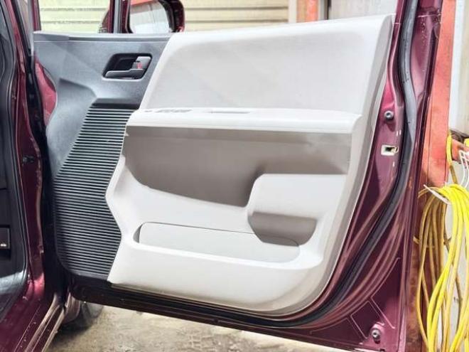 フリード1.5 G Lパッケージ 4WD　防錆塗装4WDキーレスTVエンスタ夏冬タイヤ 1500