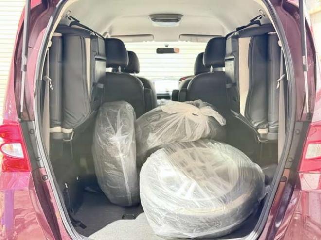 フリード1.5 G Lパッケージ 4WD　防錆塗装4WDキーレスTVエンスタ夏冬タイヤ 1500